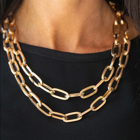 Jewelry - Bold Necklace and Earring set